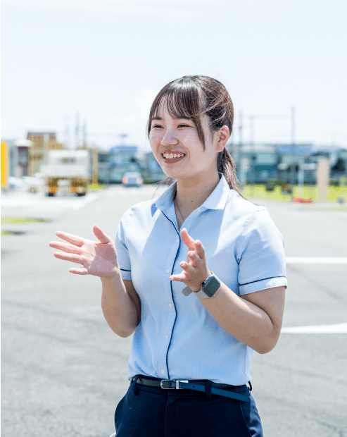 褒めちぎる女性指導員【画像】