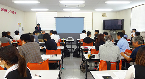 日本ほめる達人協会 静岡支部の『ほめ達！検定３級』を実施【写真】