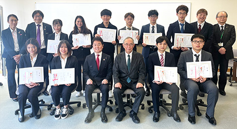 『第18回 奨学金プログラム 静岡産業大学 奨学金授与式』【写真】