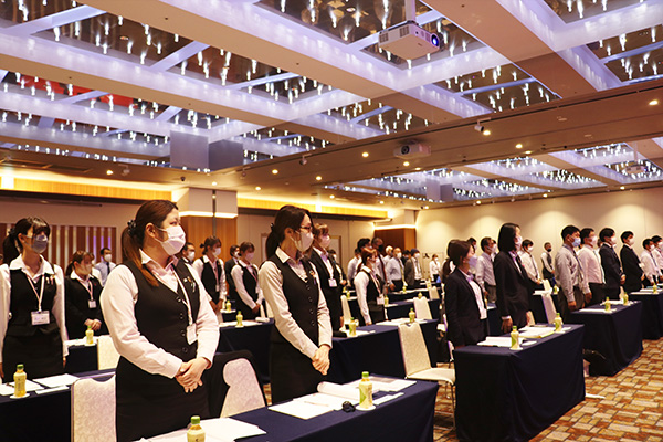 静清高等学校前の通学路【写真】