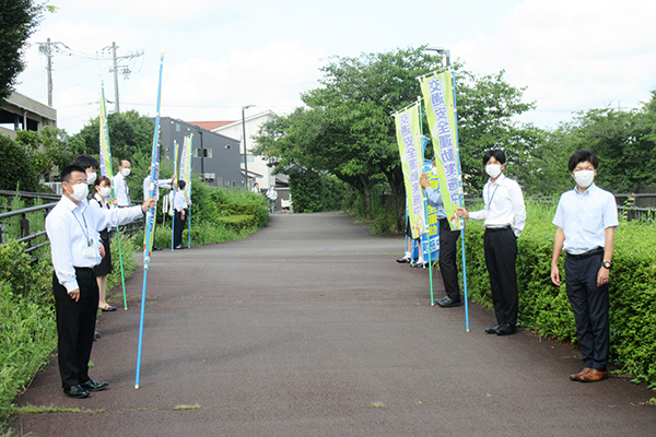 藤枝西高等学校前の通学路【写真】