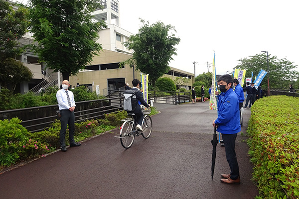 藤枝西高等学校の通学路【写真】