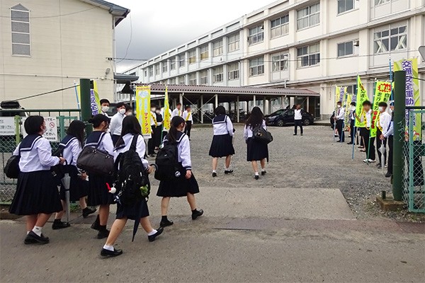 藤枝北高等学校南入口前【写真】