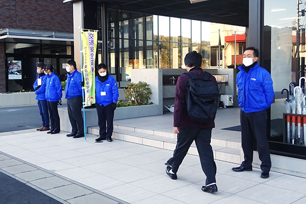 静清高等学校近郊の通学路【写真】