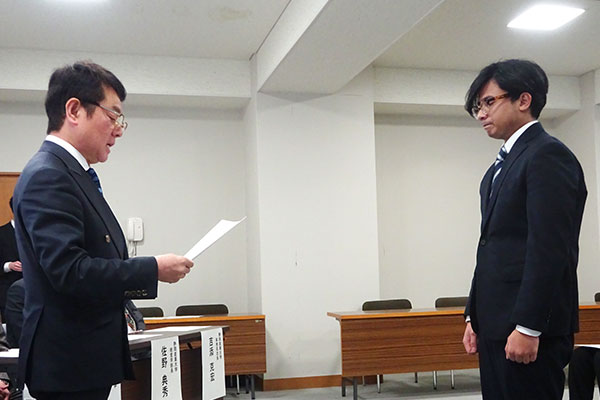 アマード チャイルディン ムーヤルシャー様【写真】